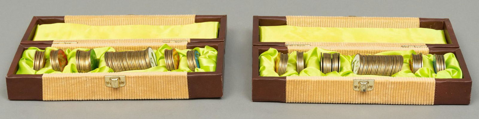 Collection of Vintage Poker Chips (1 of 10)