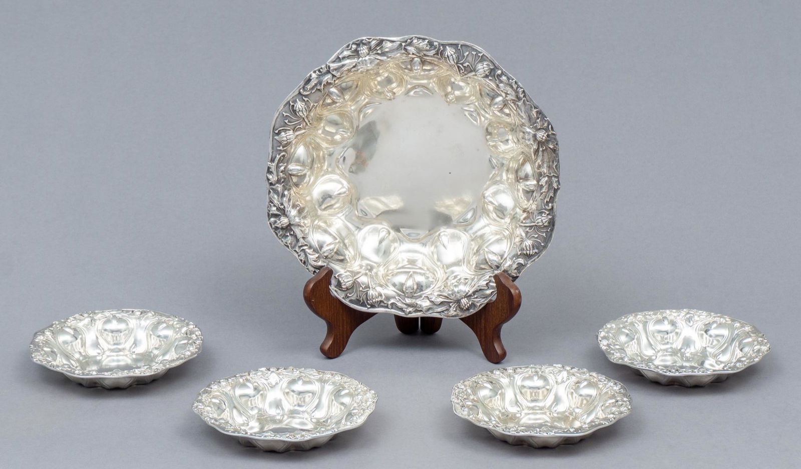 Art Nouveau Alvin Sterling Silver Fruit Bowl Set (1 of 4)