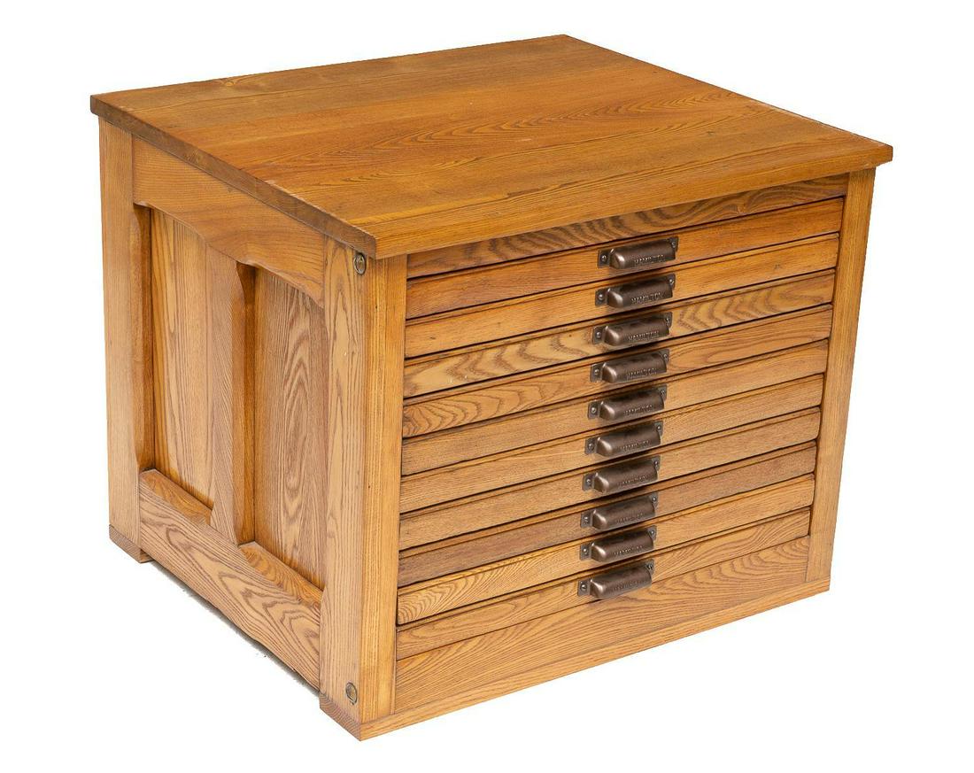 Hamilton MFG Map Cabinet (1 of 8)