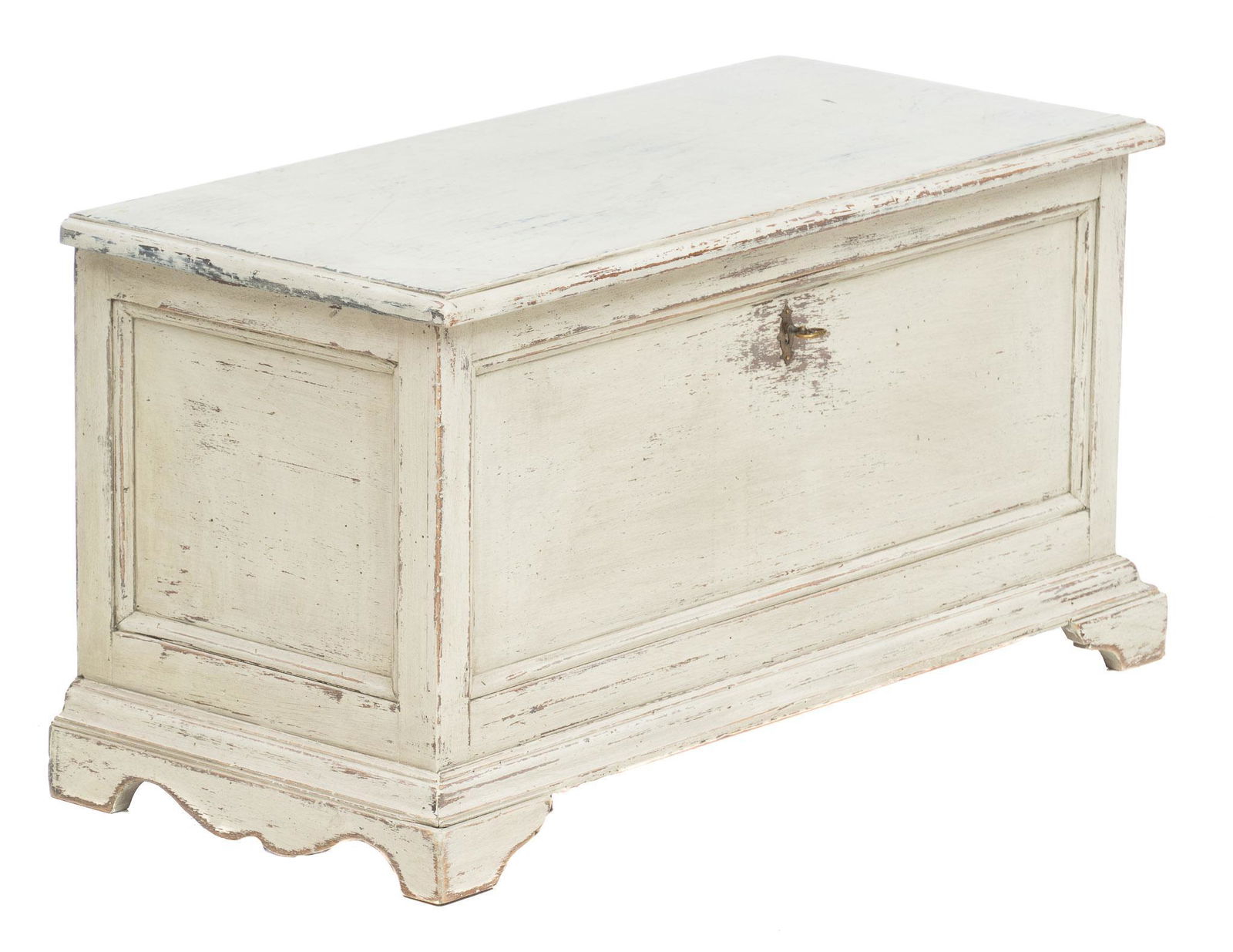 Provincial Style Chest (1 of 6)