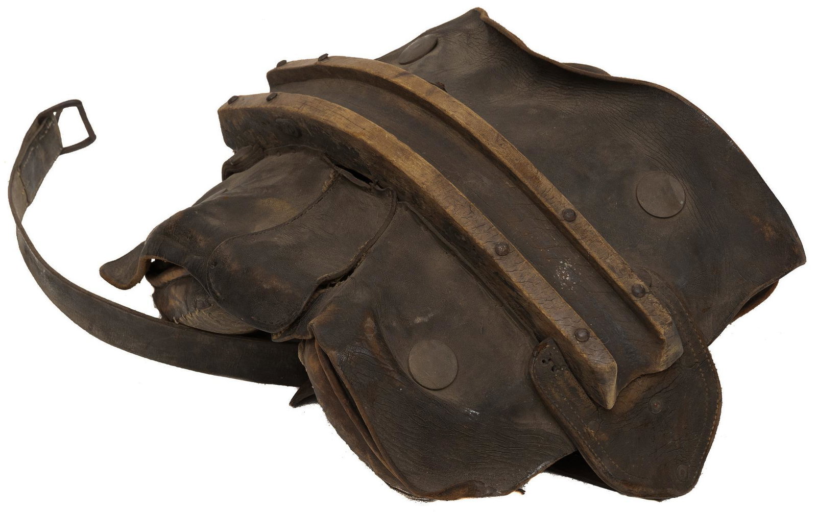 19th C. Artilleries/Ore Pack Saddle: 19th C. artilleries/ore pack saddle 7"h x 19"w x 16"d Provenance: An Alamo Heights, Texas collection We happily provide seamless shipping services on everything we sell. Please email us at shipping@vo