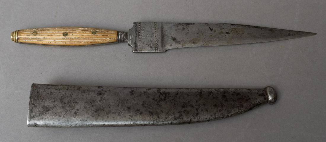 Primitive Wooden Handled Knife (1 of 6)