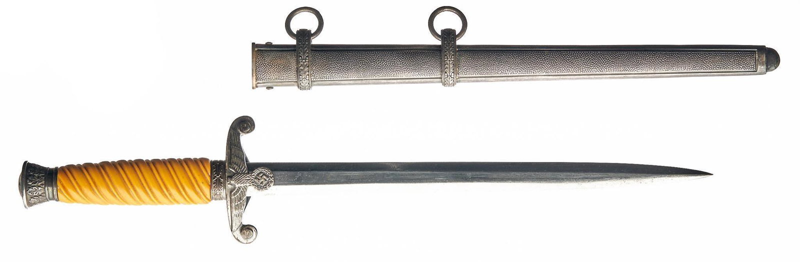 WWII German Army Dagger W/ Scabbard: Includes: scabbard w/ rings Marked: E & F Horster Solingen insignia on ricasso Blade Length: 10" long Overall Length: 14.5" long Condition: Good; blade has light scattered pitting & sc