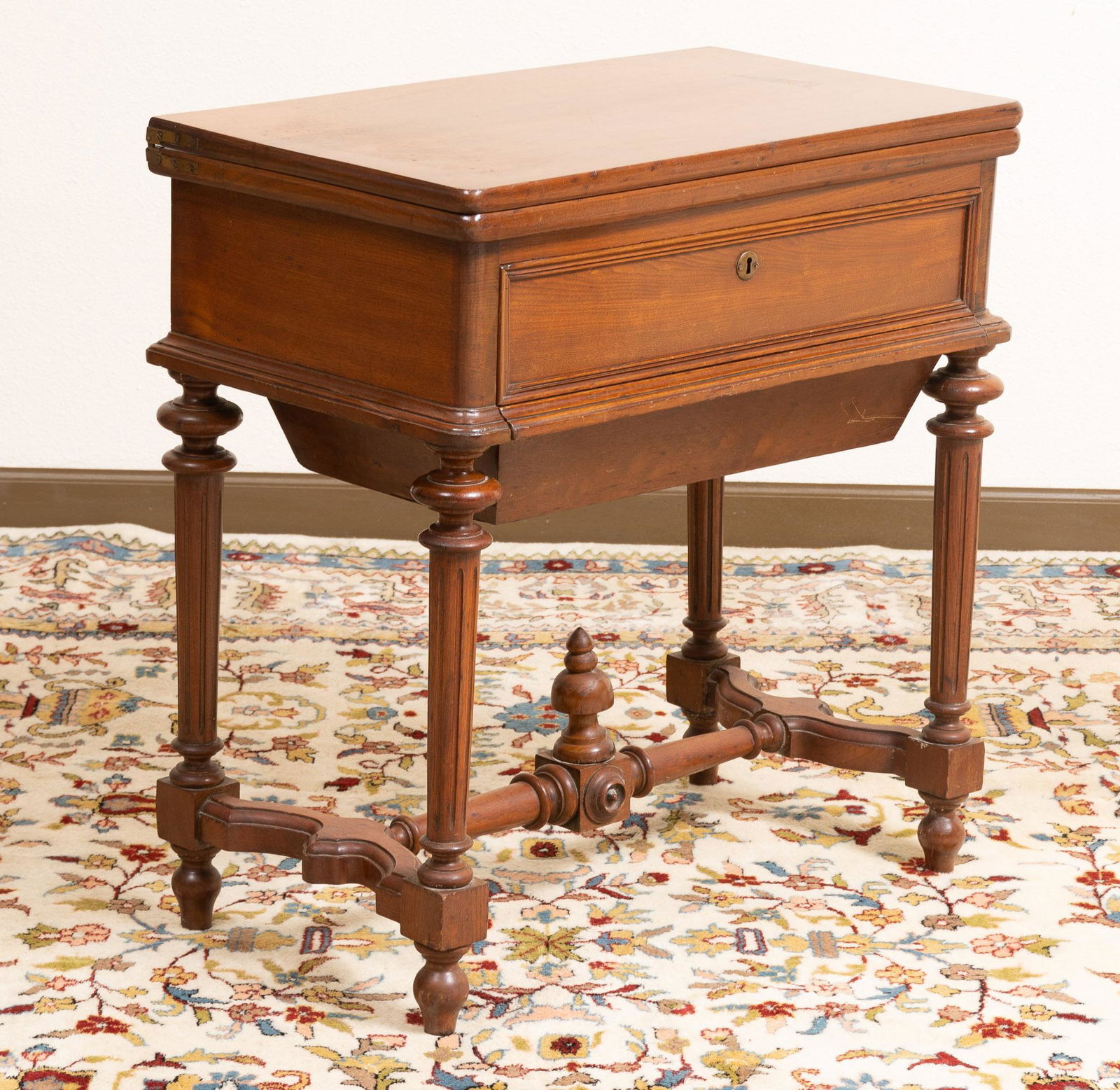 American Victorian Walnut Sewing Box (1 of 6)