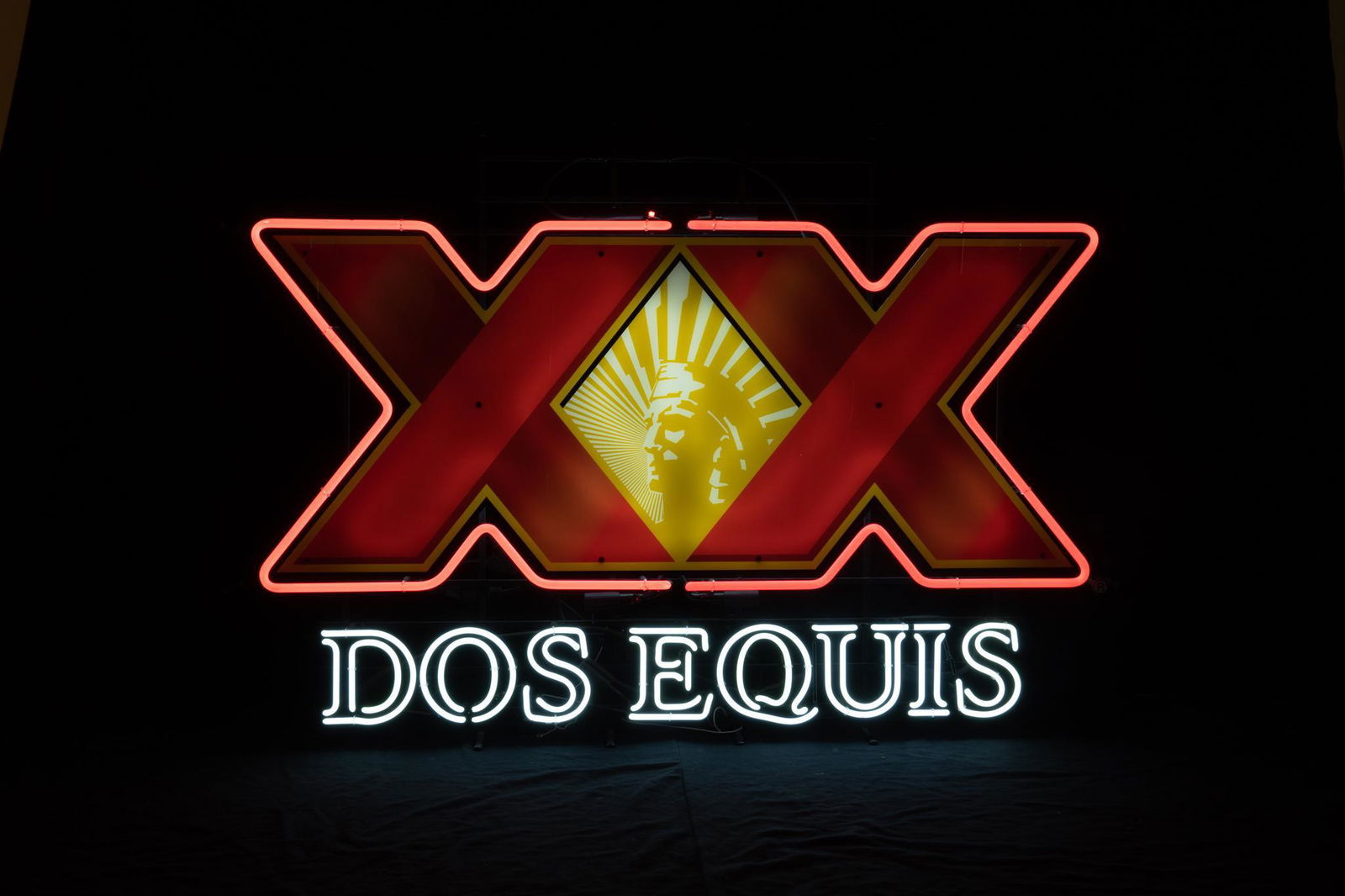 Dos Equis Neon Sign (1 of 7)