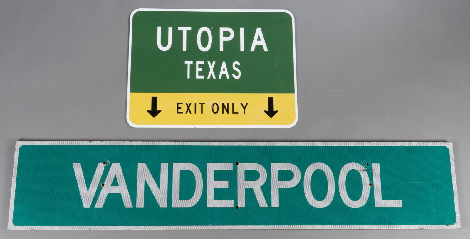 Pair of Vintage Texas Road Signs (1 of 4)