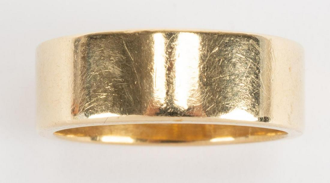 14k Gold Band Ring (1 of 3)