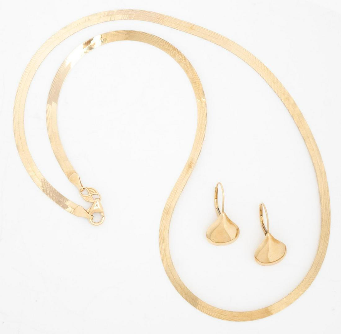 Italian14k Gold Herringbone Chain and Earrings (1 of 2)