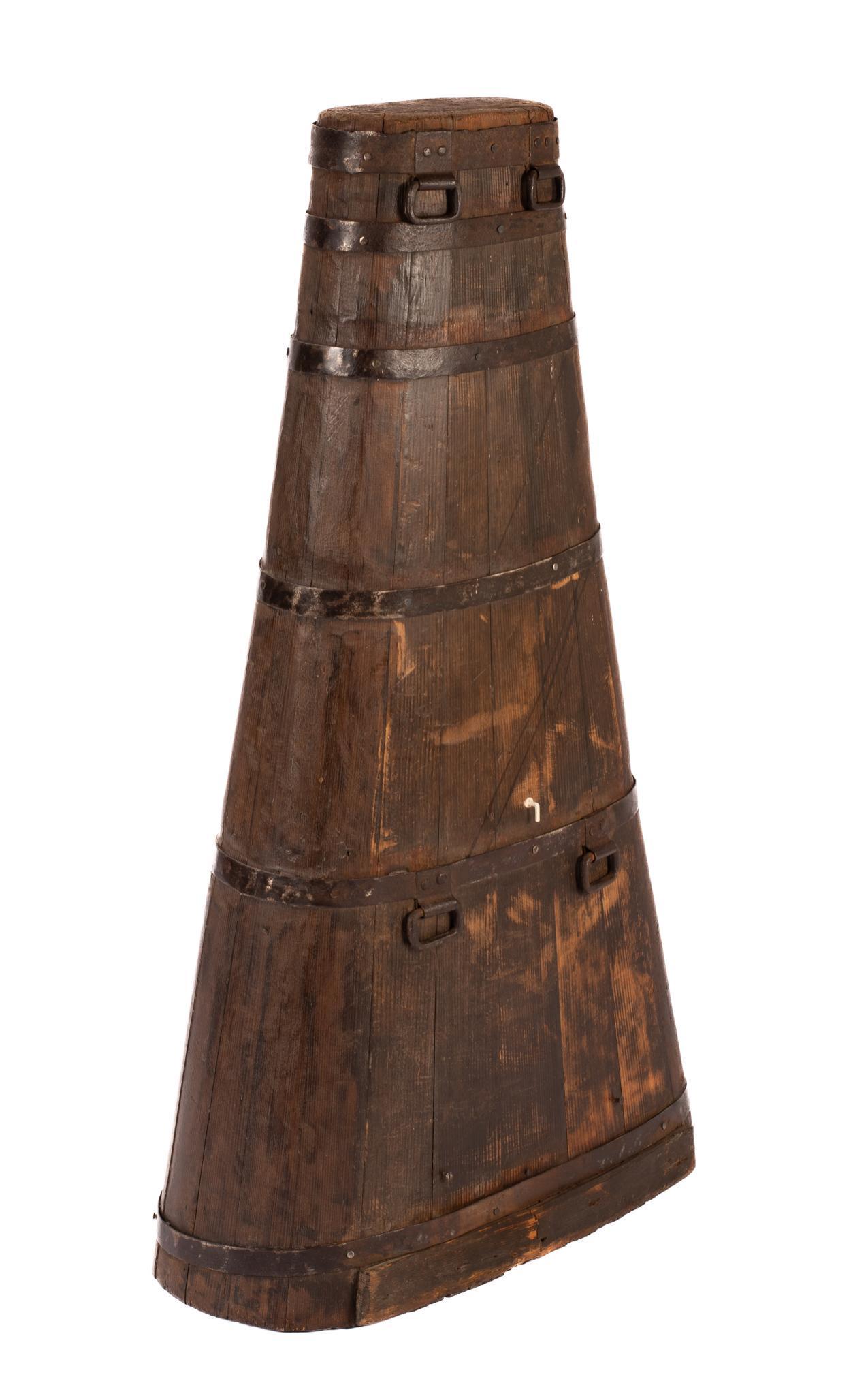 French Provincial Grape Harvest Bucket (1 of 5)