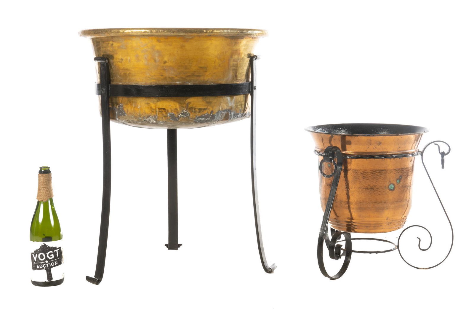 Pair of French Farmhouse Copper Cauldrons (1 of 4)