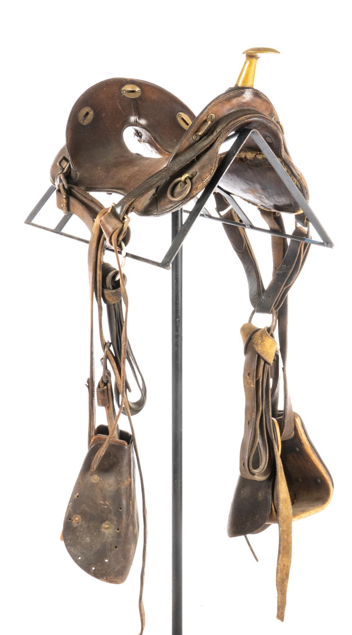 Western Cavalry Pack Saddle (1 of 3)