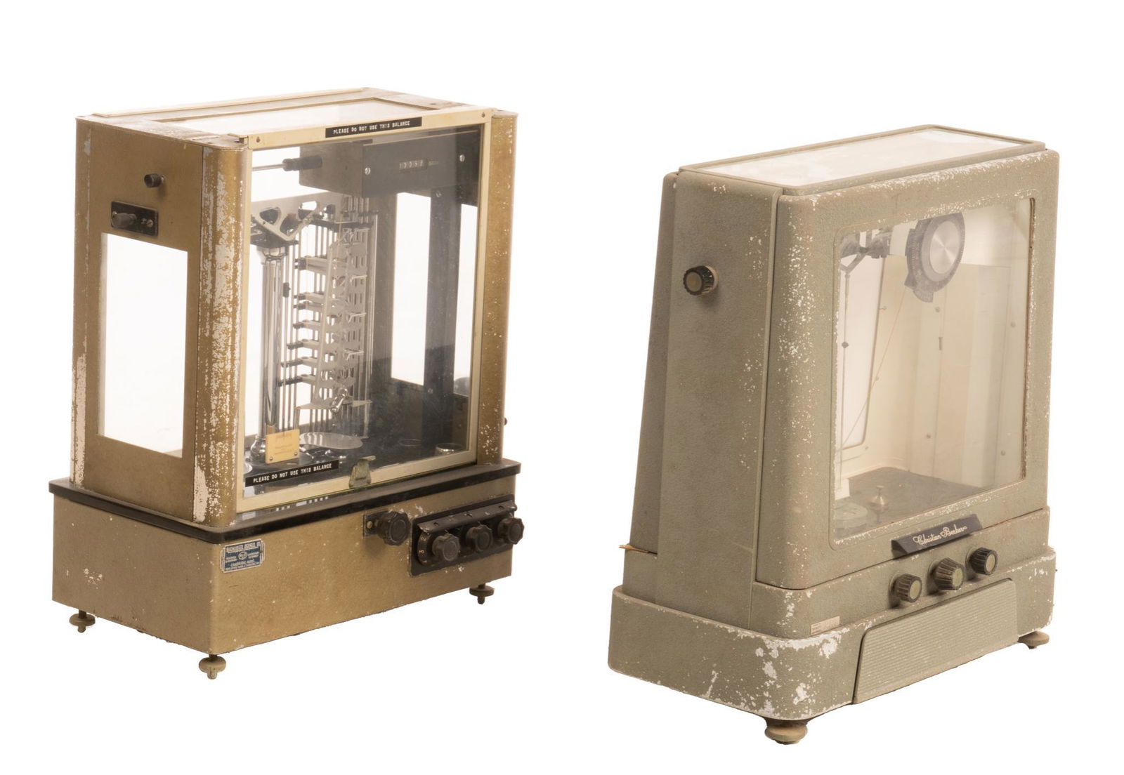 Pair of Scientific Balances from Trinity University (San Antonio, TX) (1 of 4)