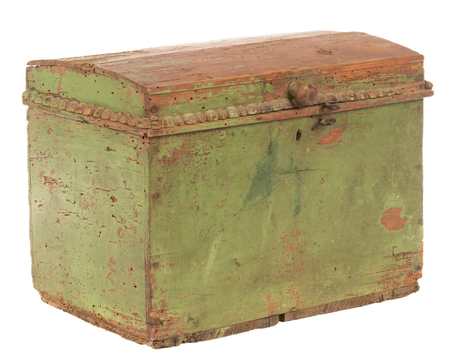 Colonial Style Chest (1 of 7)