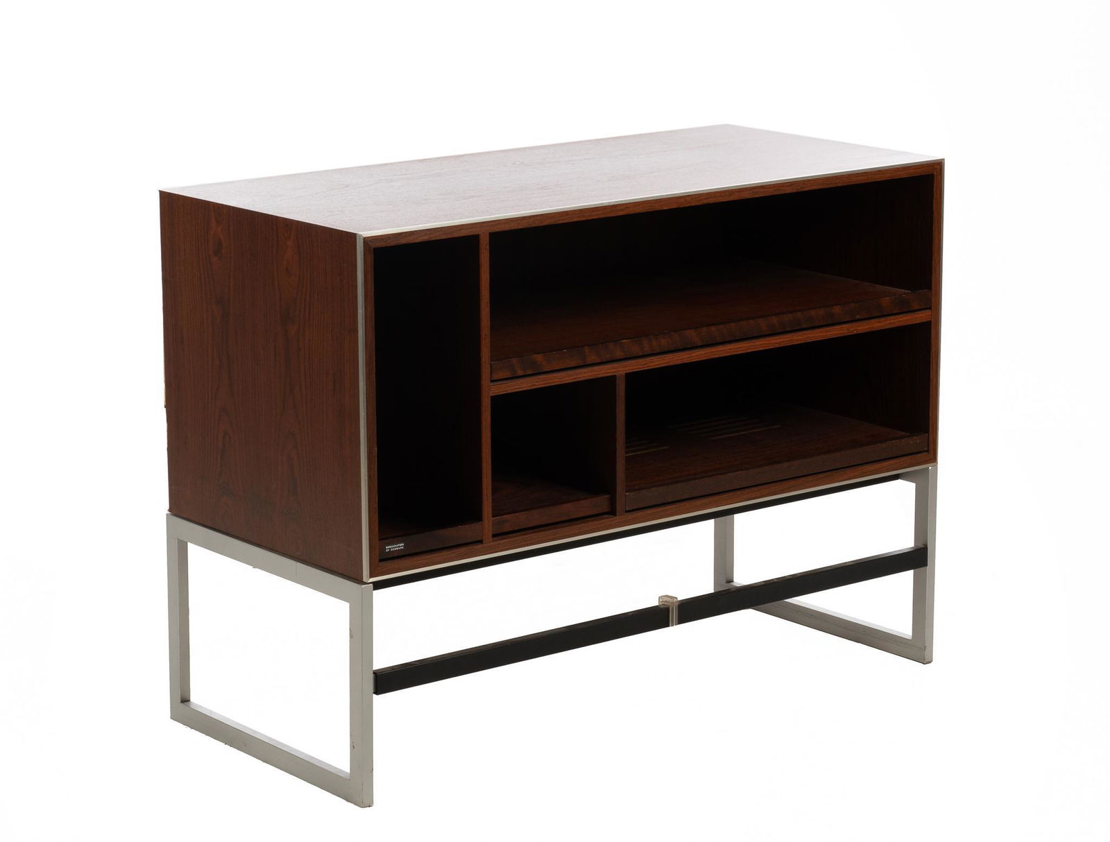 Bang & Olufsen Mid-Century Console (1 of 6)