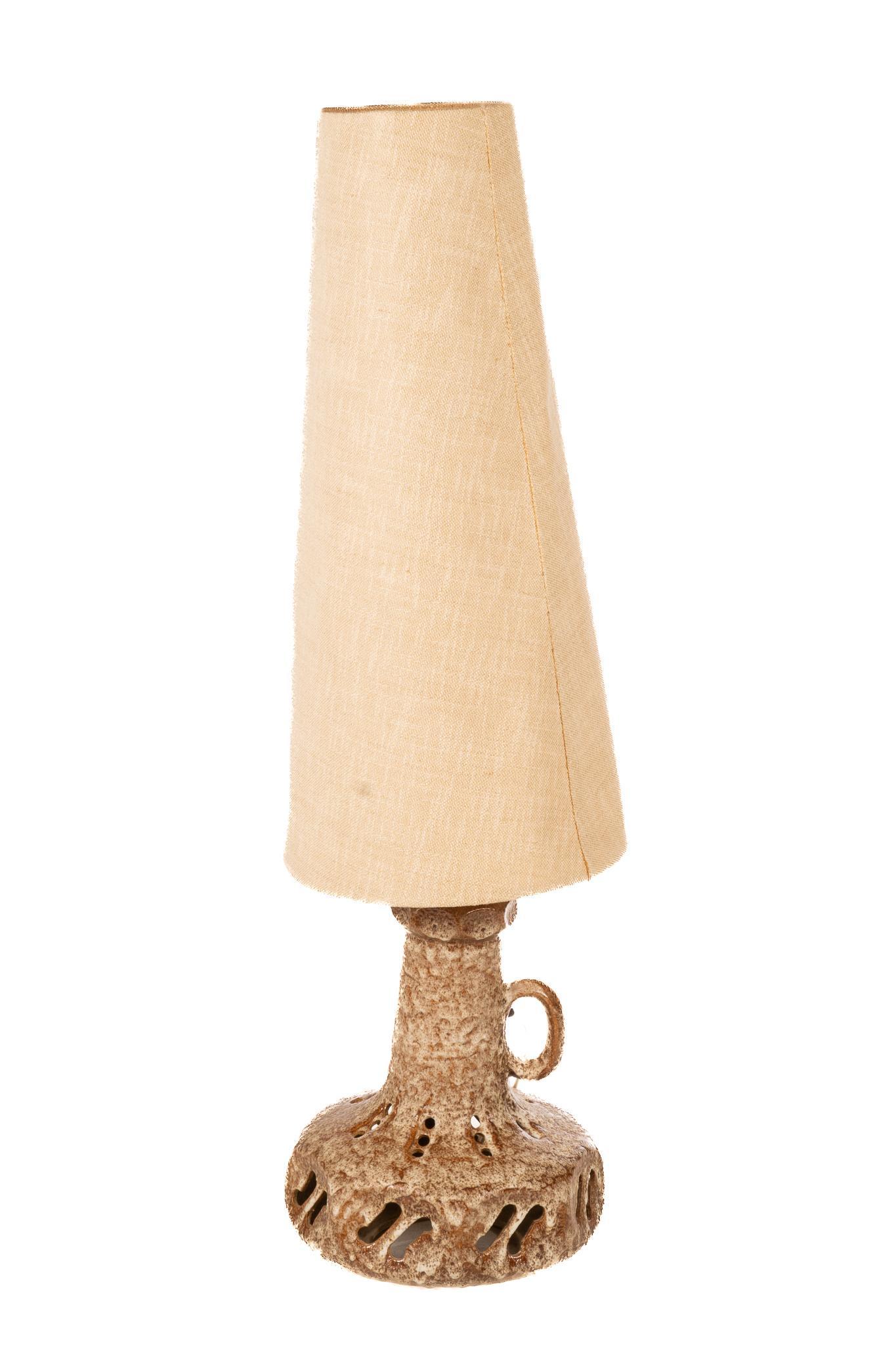 Mid-Century Fat Lava Table Lamp (1 of 4)