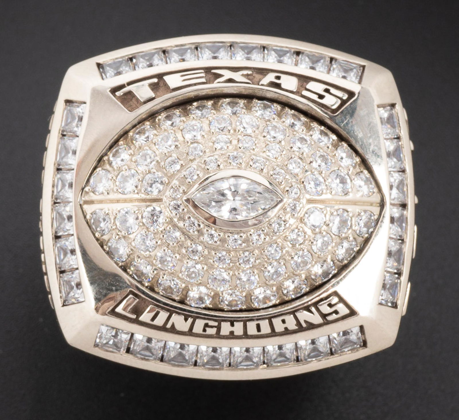 2003 Holiday Bowl Champion University of Texas 10k Gold Ring (1 of 5)