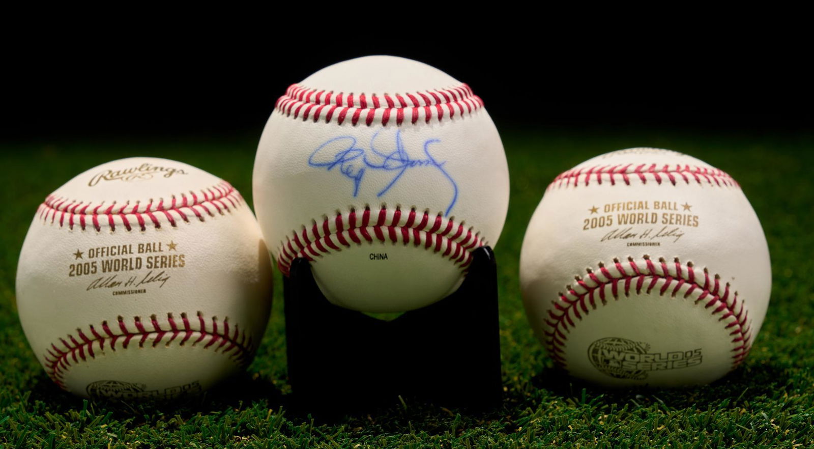 Set of 3 Baseballs, 1 Signed by Roger Clemens (1 of 5)