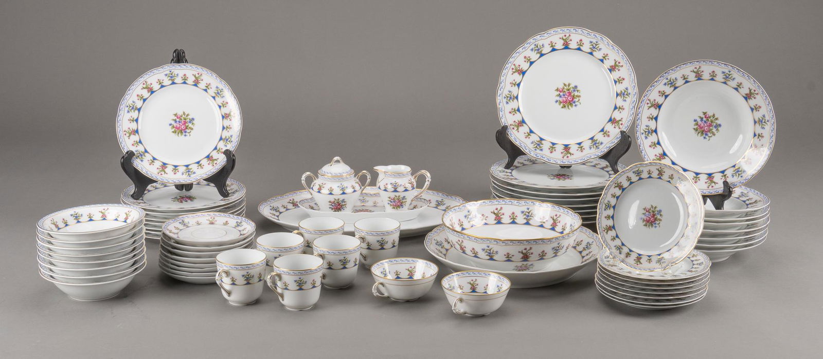 Bernardaud Limoges China "Chateaubriand" Dinnerware Service (1 of 8)