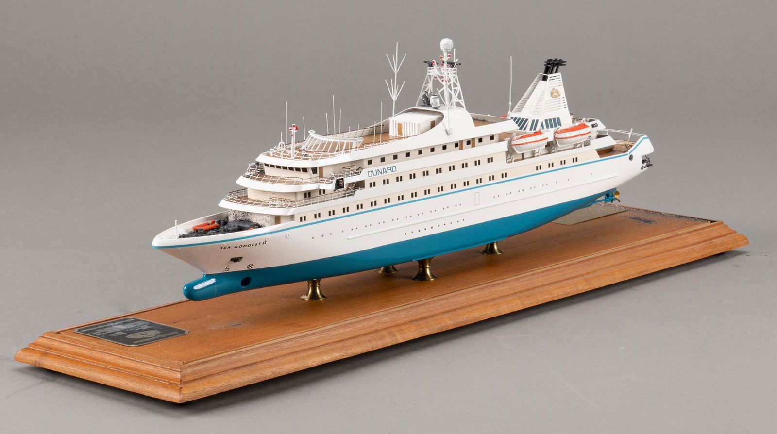 Model Cruise Ship, Sea Goddess (1 of 11)