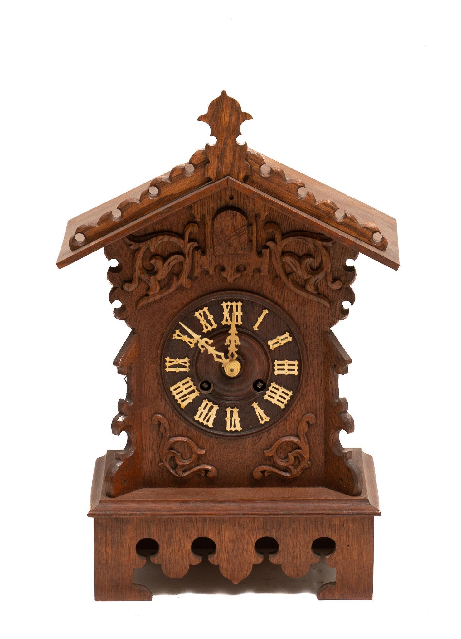 Shelf Cuckoo Clock (1 of 4)