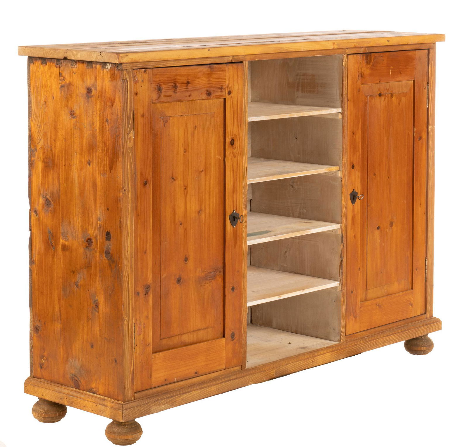 General Store Counter (1 of 5)