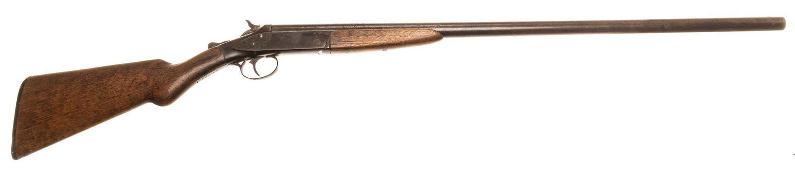 Hopkins & Allen Goose Gun 12-Gauge Break-Action Shotgun: Serial: 258025 Manufacturer: Hopkins & Allen (c. 1898-1915) Model: Goose Gun Caliber: 12 Ga. Barrel length: 30" OAL: 45.5" Condition: Fair; wood stock has wear & handling marks commens