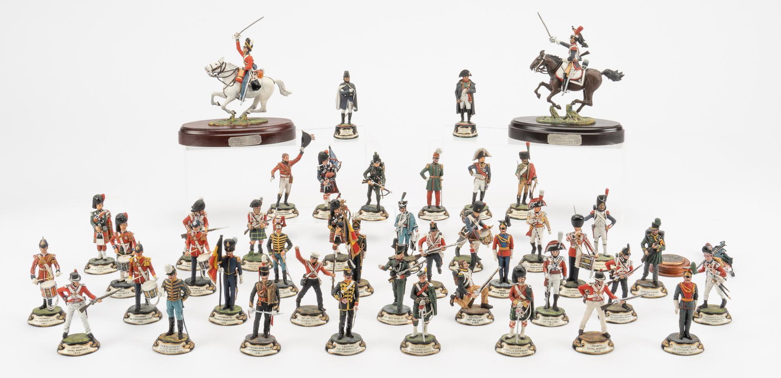 Collection of 43 Chas C. Stadden Cast Lead 19th C. Military Figurines: Includes: -5 x Belgian: Voltigeur 45e de Ligne c.1815, Trooper 4th Belgian Lancers 1914, Onderliutenant Eerste Regiment Jagers Te Paard 1863, Vaandrig 1 Regiment Grenadiers 1845, Vaandrig 5 Linie Regi