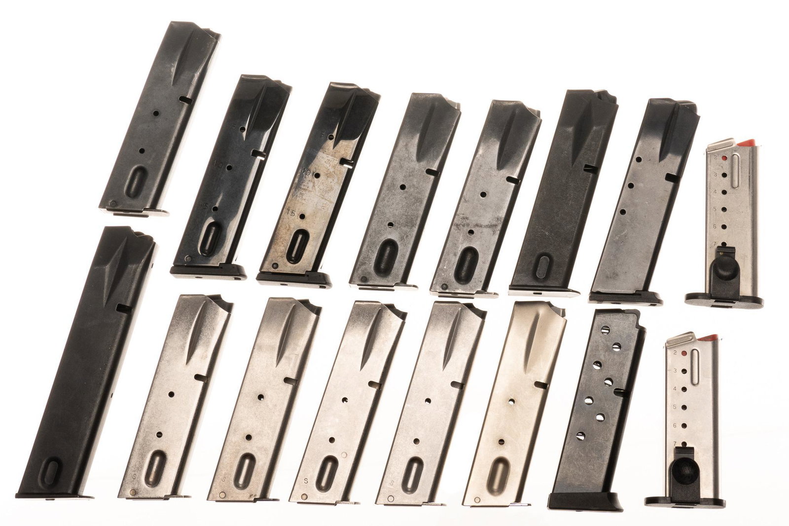 Collection of 16 S&W 59 & 659 magazines: Includes: -4 Smith & Wesson 59 / 659 Stainless 9mm 14 round magazines -1 Smith & Wesson 59 / 659 nickel 9mm 14 round magazine w/ metal follower -3 Smith & Wesson 59 / 659 blued 9mm 14 round magazines 
