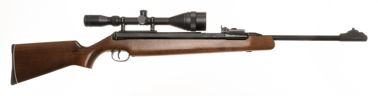 RWS Diana Model 48 .177Cal. Pellet Air Rifle: Serial: 949084 Manufacturer: Diana, RWS Model: 48 Caliber: .177Cal. pellet Barrel length: 17.25" OAL: 43" Condition: Good; wood stock has light handling marks; barrel & receiver have light