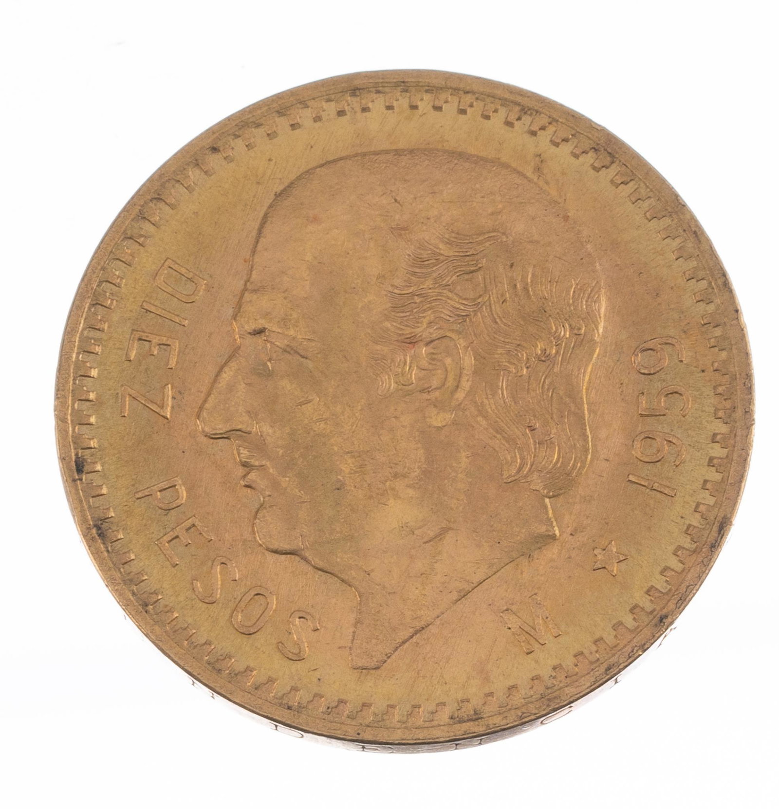 1959 Mexican 10 Pesos Gold Coin: Includes: -1959 Diez Pesos gold coin from Mexico. Total weight 8.3 grams Provenance: A San Antonio, Texas estate We happily provide seamless shipping services on everything we sell. Please email us at