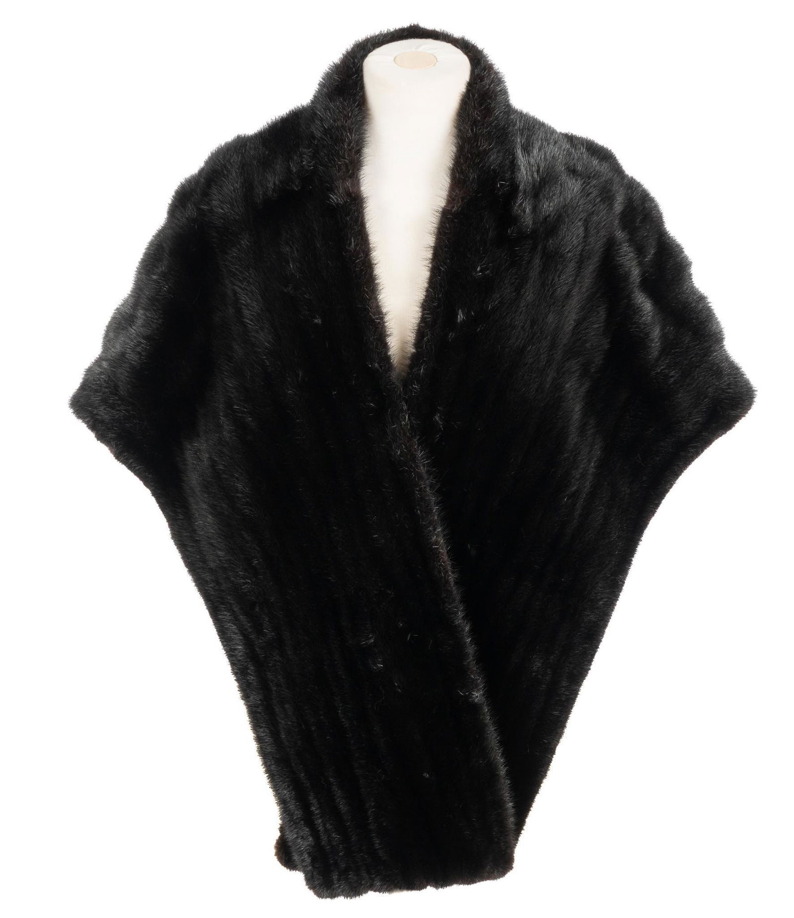 Vintage Royal Co. Black Diamond Mink Fur Wrap (1 of 6)