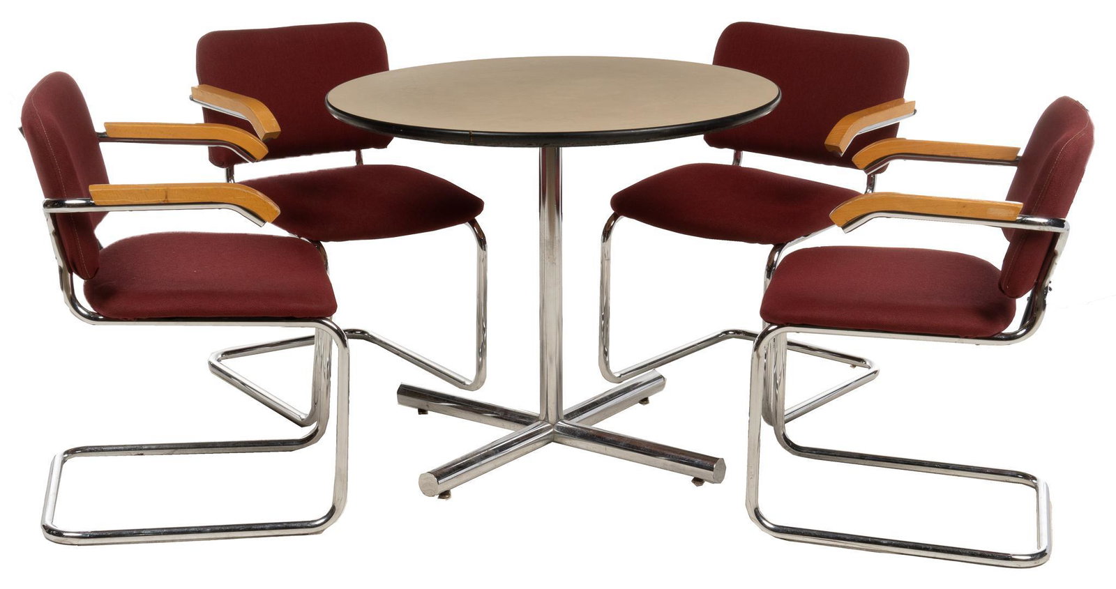 (4) Marcel Bruer (1902-1981, HUN) for Knoll Int. (USA) Cesca Chairs with Dining Table: Mid-Century dining set, to include one set of four Cesca chairs, designed by Marcel Breuer (1902-1981, Hungary) for Knoll International (USA), with wine colored upholstery, bent mental arms, featuring