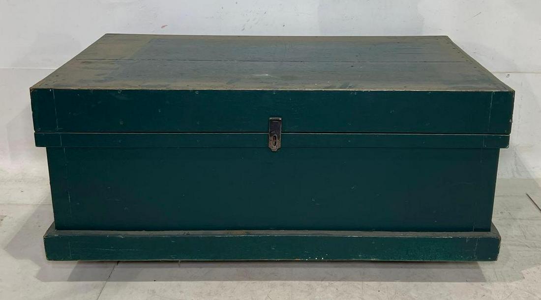 Painted Chest: Painted chest We happily provide seamless shipping services on everything we sell. Please email us at shipping@vogtauction.com or call 210-971-5750 for more information.