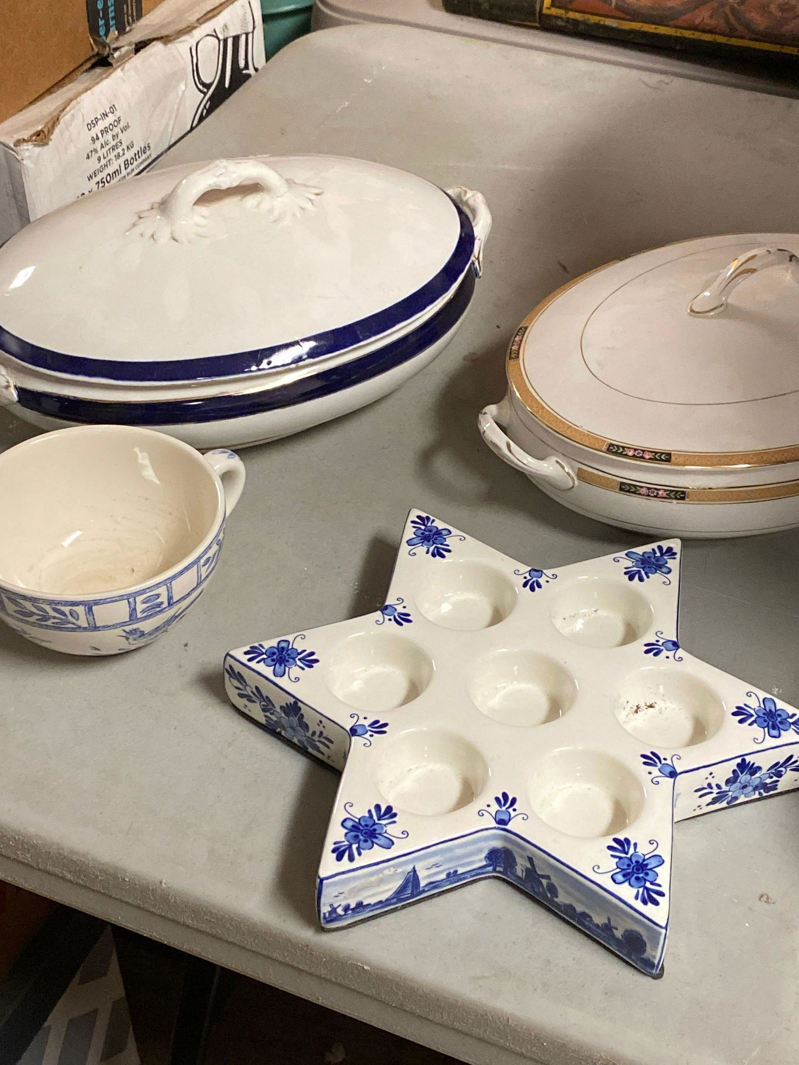 Lot of Miscellaneous Porcelain Items (1 of 1)