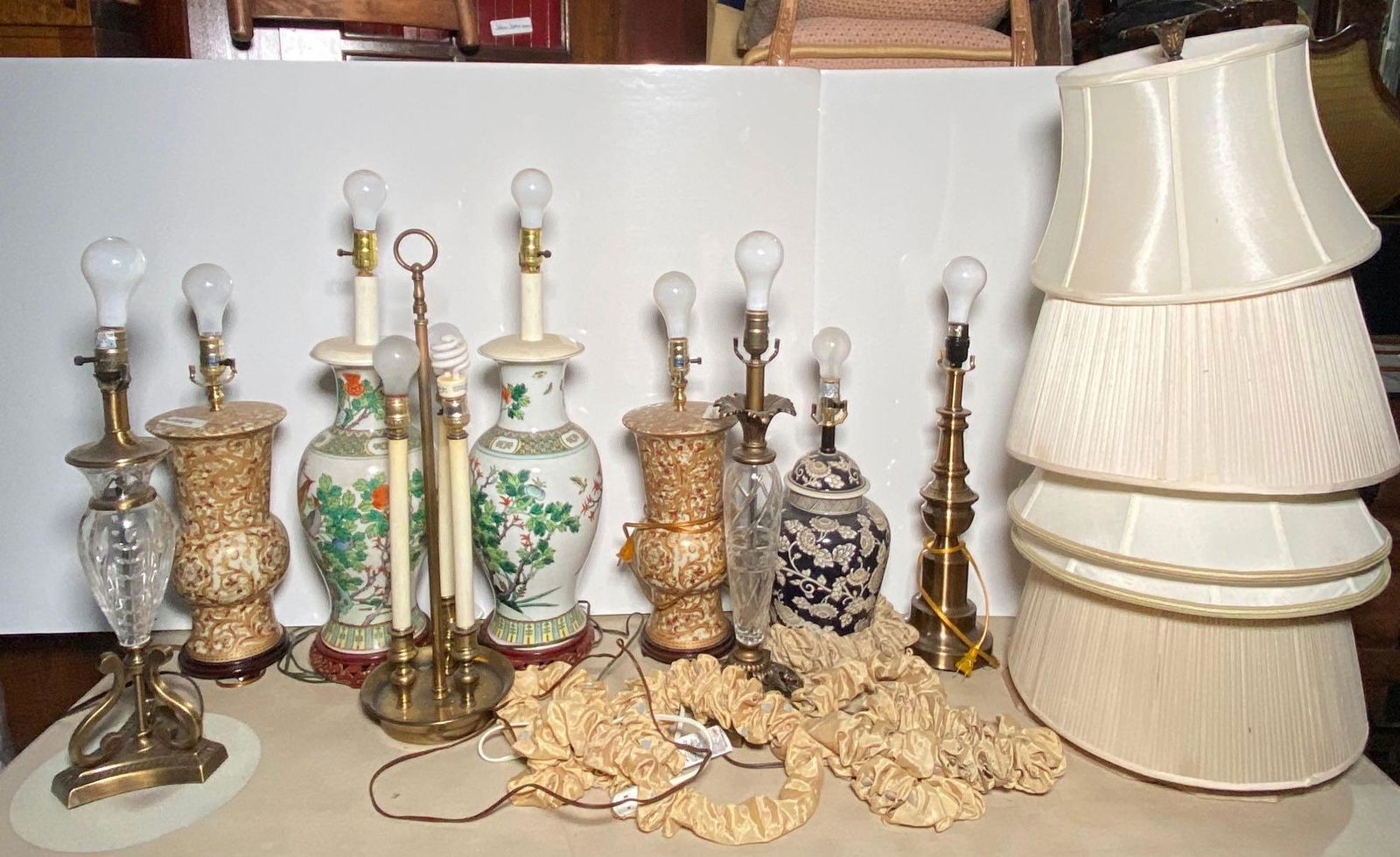 (8) Table Lamps (1 of 1)