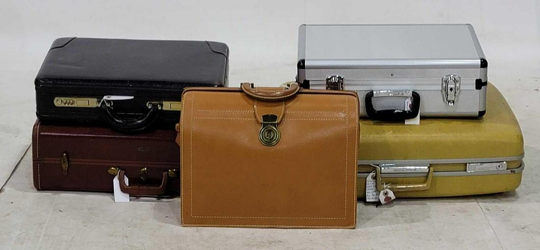 (5) Suitcases (1 of 1)