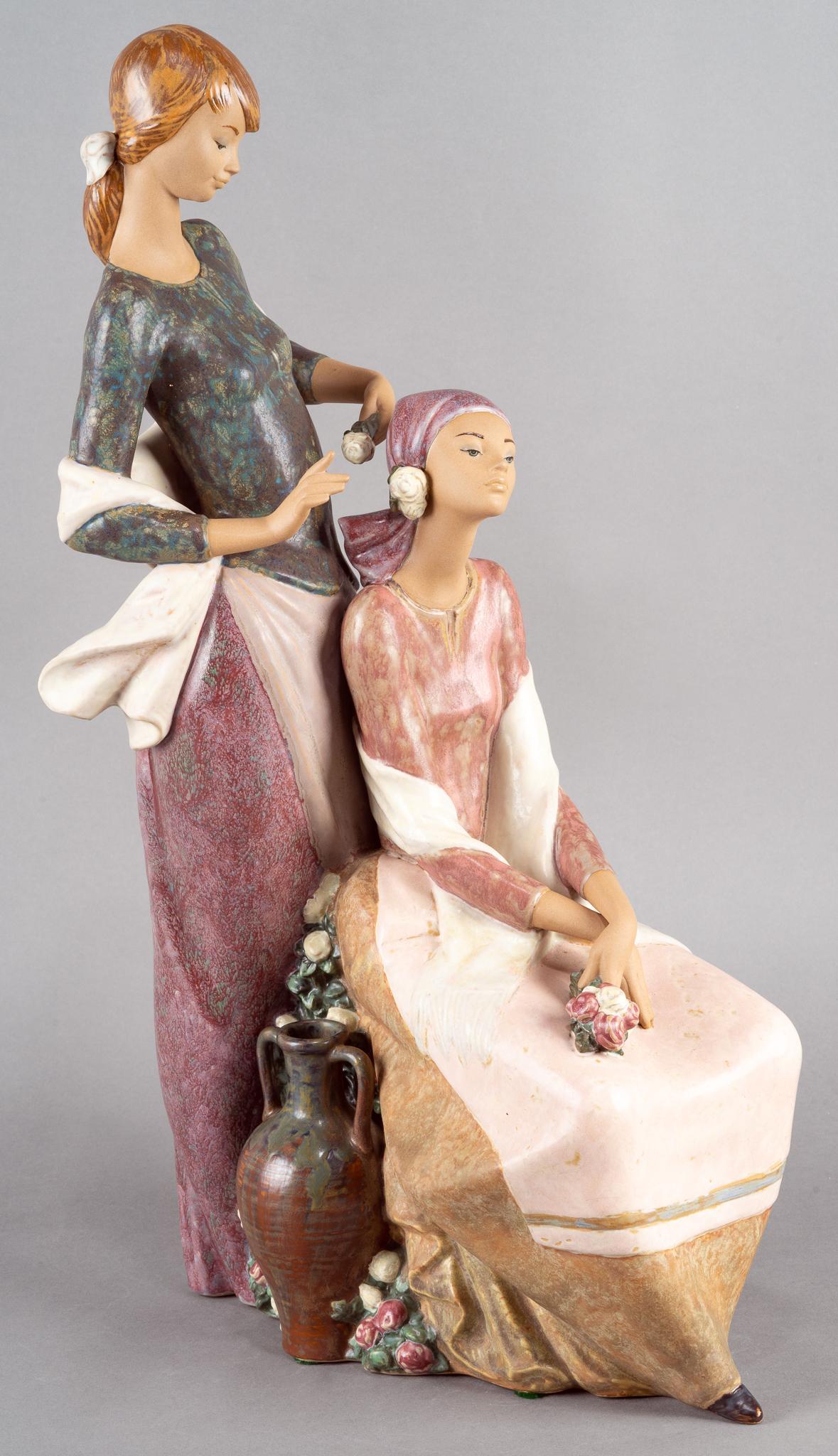 Lladro "A New Hairdo" Stoneware Figurine (1 of 8)
