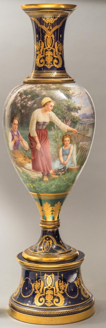 Antique Dresden Porcelain Palace Urn (1 of 6)