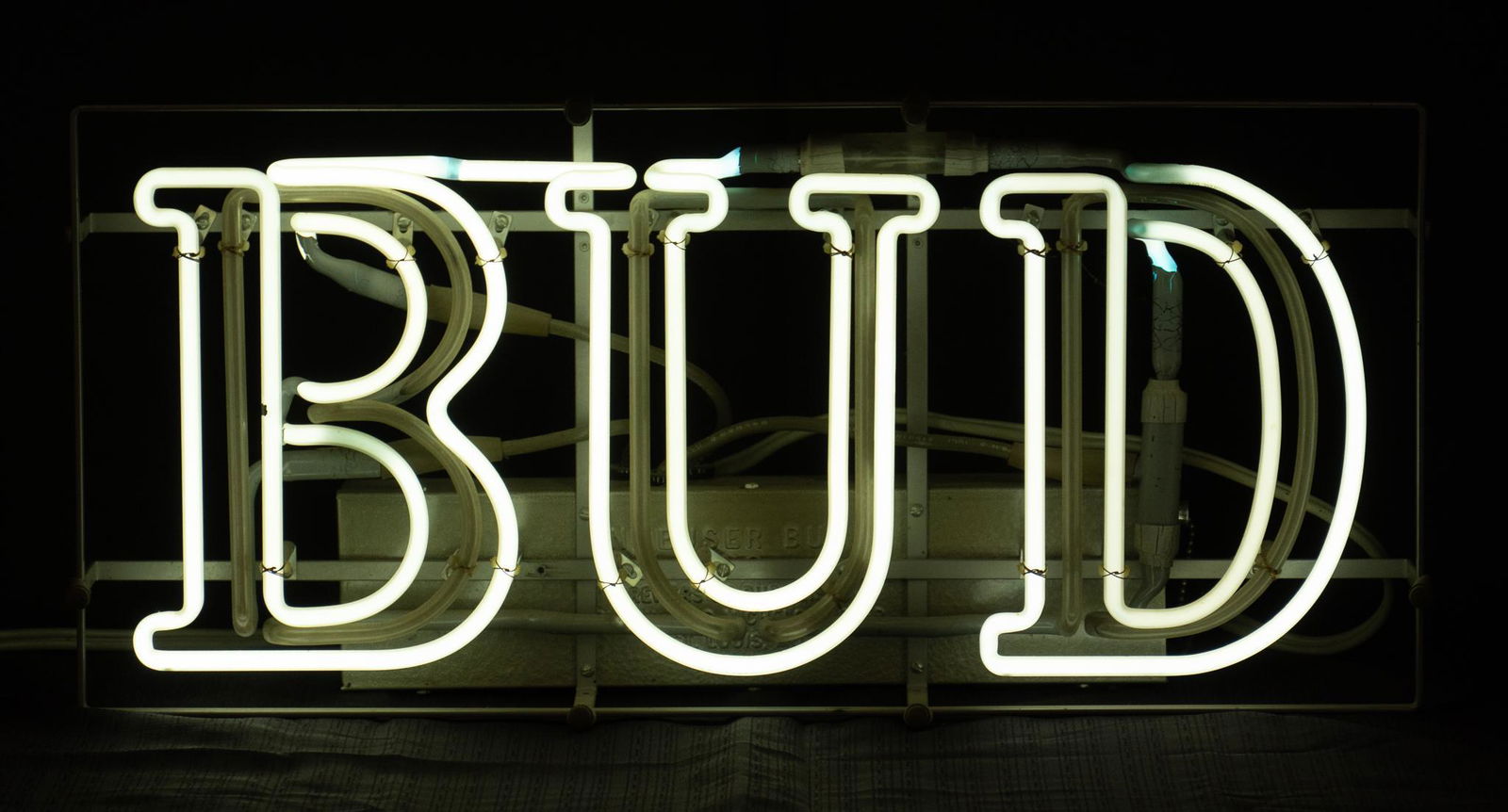 Vintage Budweiser Beer Neon Sign (1 of 4)