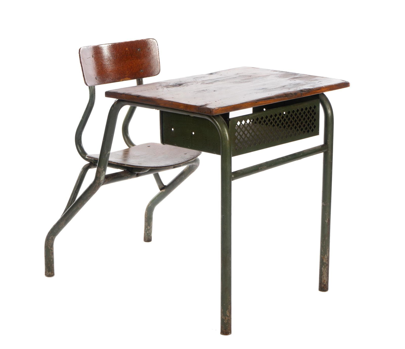 Chair connected outlet to desk