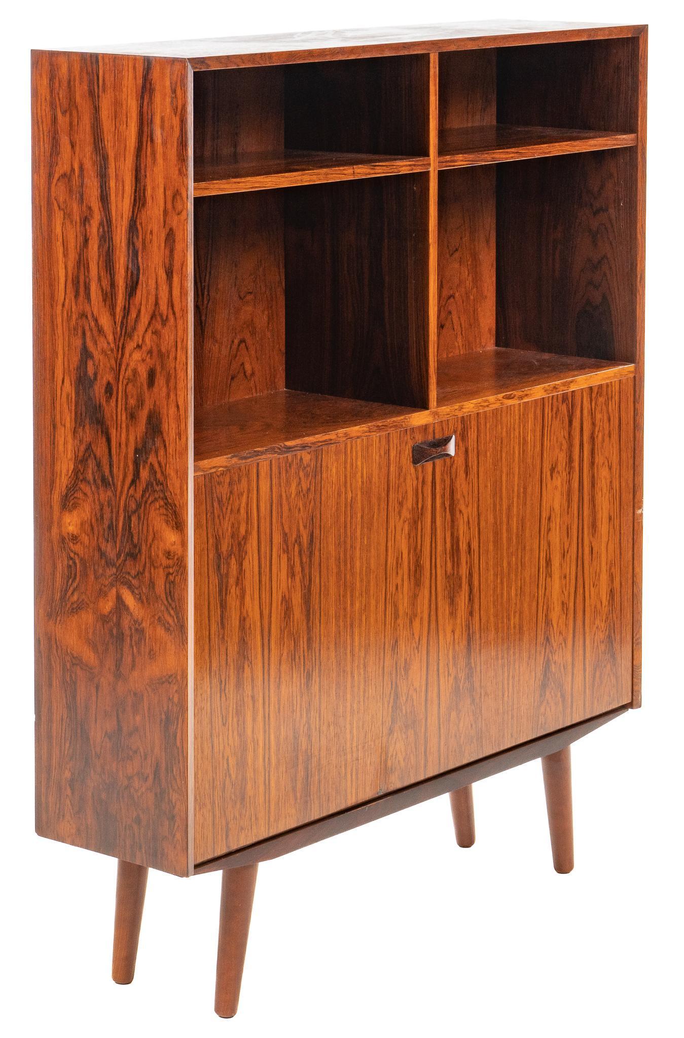 Mid-Century Cabinet (1 of 5)