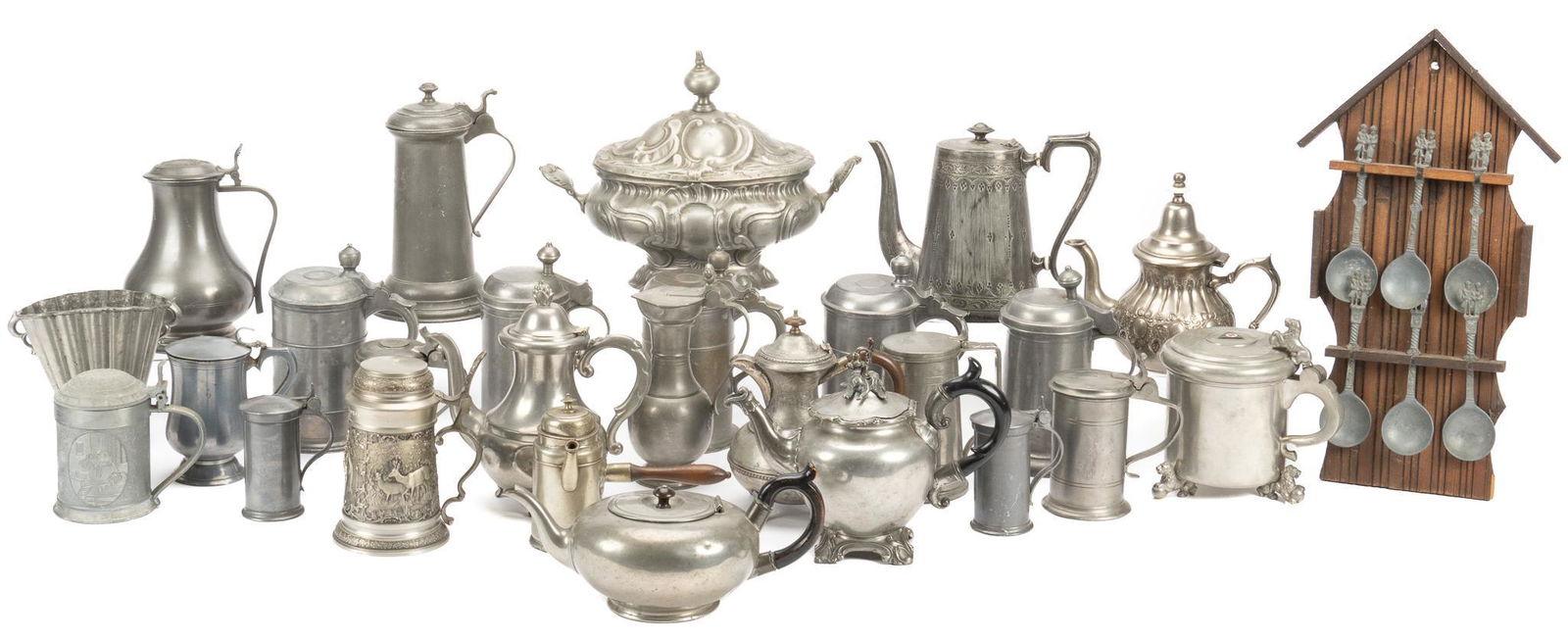 Collection of Vintage Pewter and Tin Tableware (1 of 9)