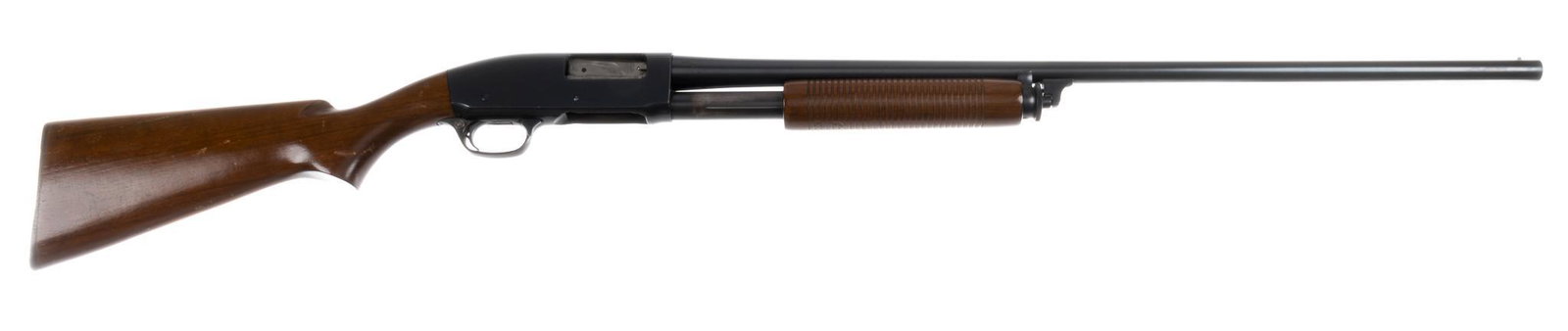 Remington Model 31 20-Gauge Pump-Action Shotgun: Serial: 577398 Manufacturer: Remington Arms Co. Model: Model 31 Caliber: 20 Ga. Barrel length: 28 in. OAL: 48 in. Condition: Very good; wood stock and handguard have handling marks; barrel & recei