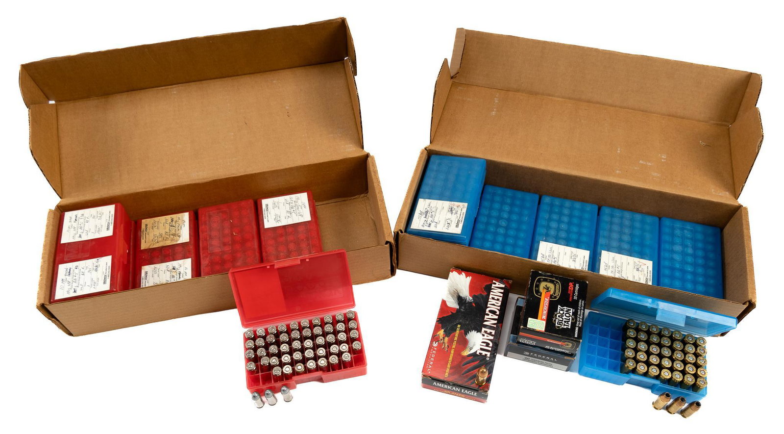 Aprrox. 692 Rounds of Mixed .45 ACP & 10mm Ammunition: Includes: -19 rds of Winchester Black Talon .45 ACP 250gr. SXT -23 rds of Federal .45 ACP 230gr. JHP -50 rds of American Eagle .45 ACP 230gr. FMJ -335 rds of reloaded .45 ACP 200gr. Semi Wadcutter -26