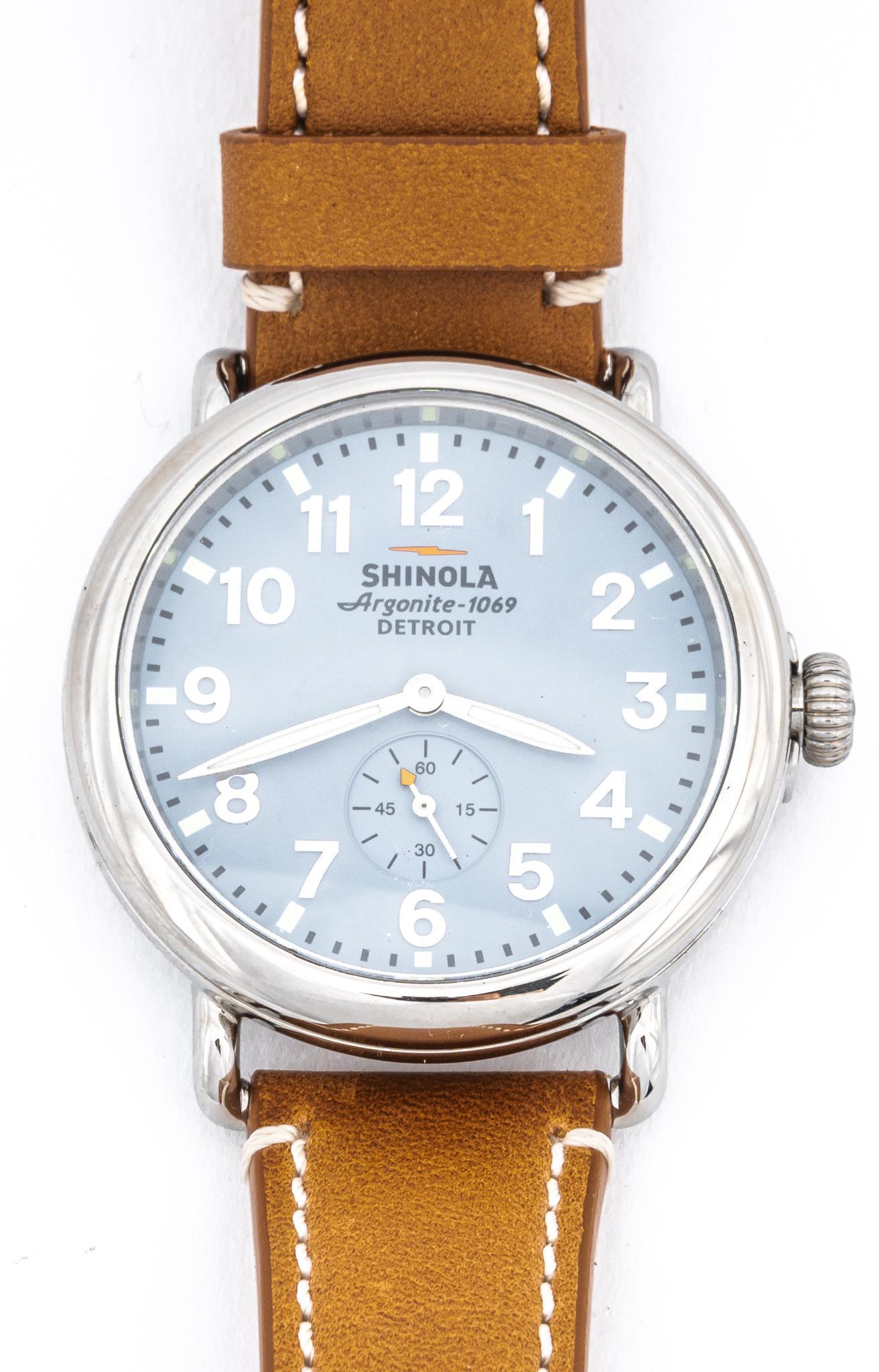 Shinola Runwell Wristwatch (1 of 7)
