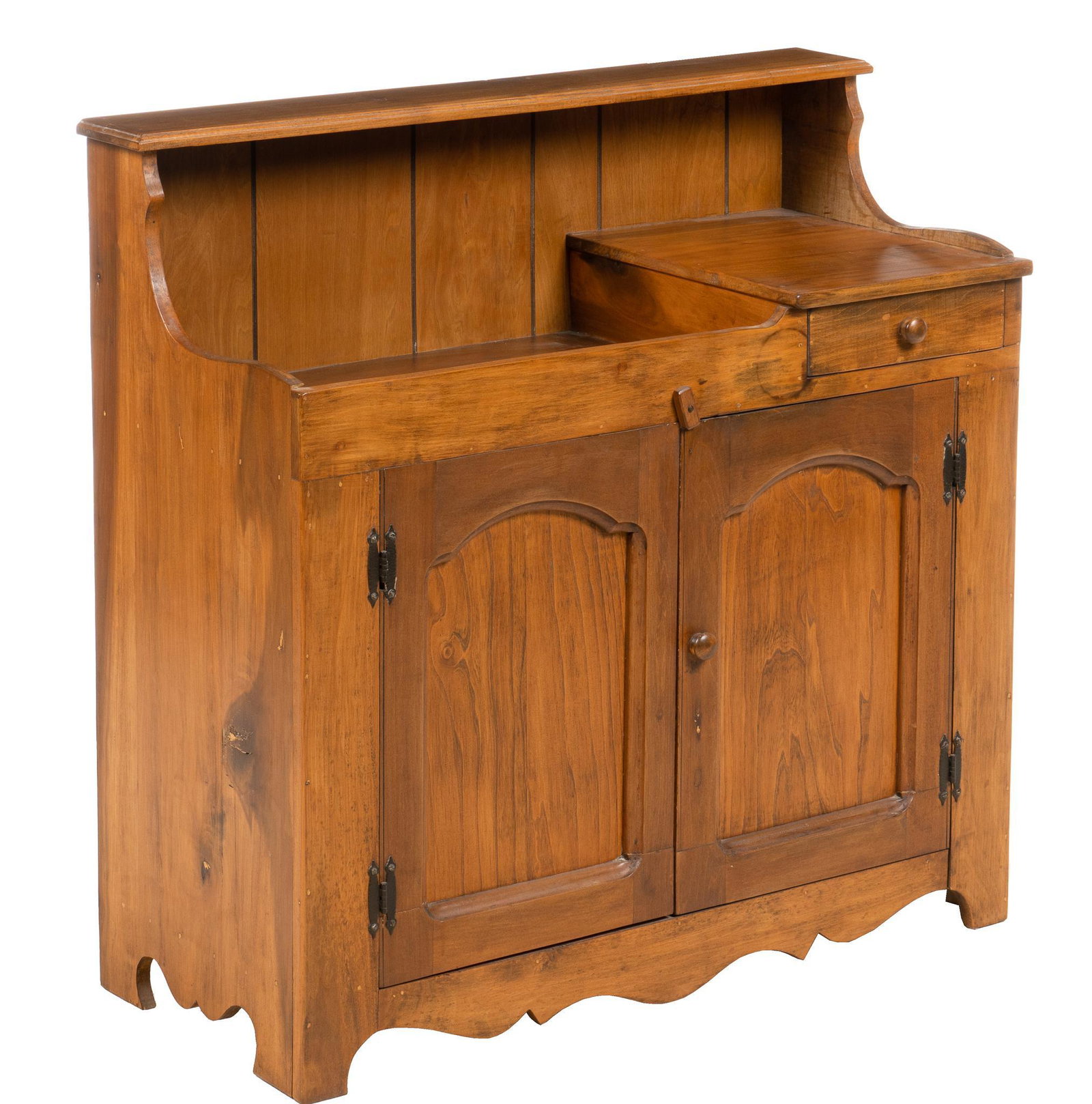 Farmhouse Dry Sink: Farmhouse dry sink, with top shelf, over two-tiered counter top, with frieze drawer, over cabinet doors, opening to two shelves, each level with pierced spigot hole on back, above serpentine apron hei