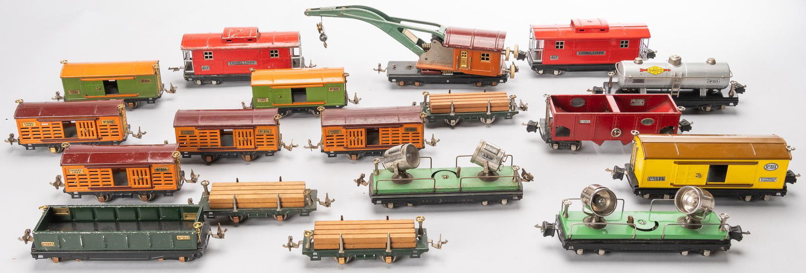 Lot of Vintage Lionel 800/900 Series Lionel Train Cars (1 of 13)