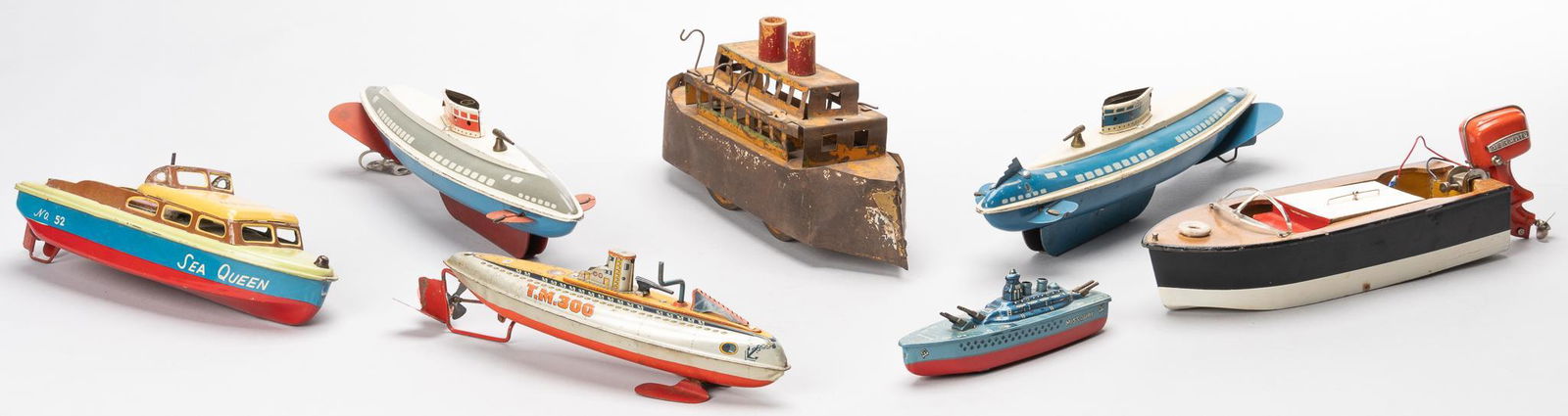 Lot of Vintage Boat Toys (1 of 12)