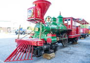 1999 C.P. Huntington Model #102, Locomotive #307 and (3) Passenger Cars