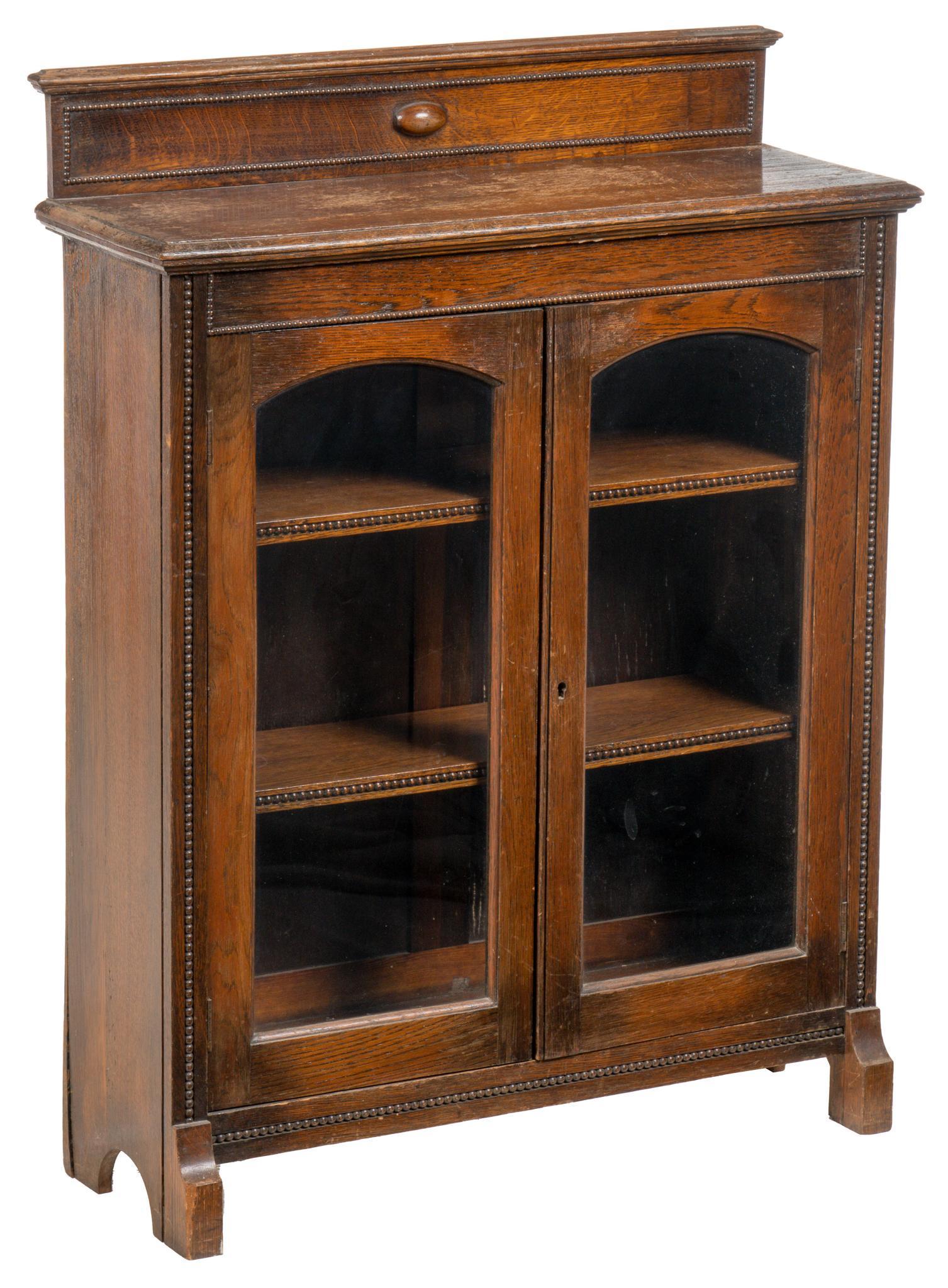 Small Oak Bookcase (1 of 5)